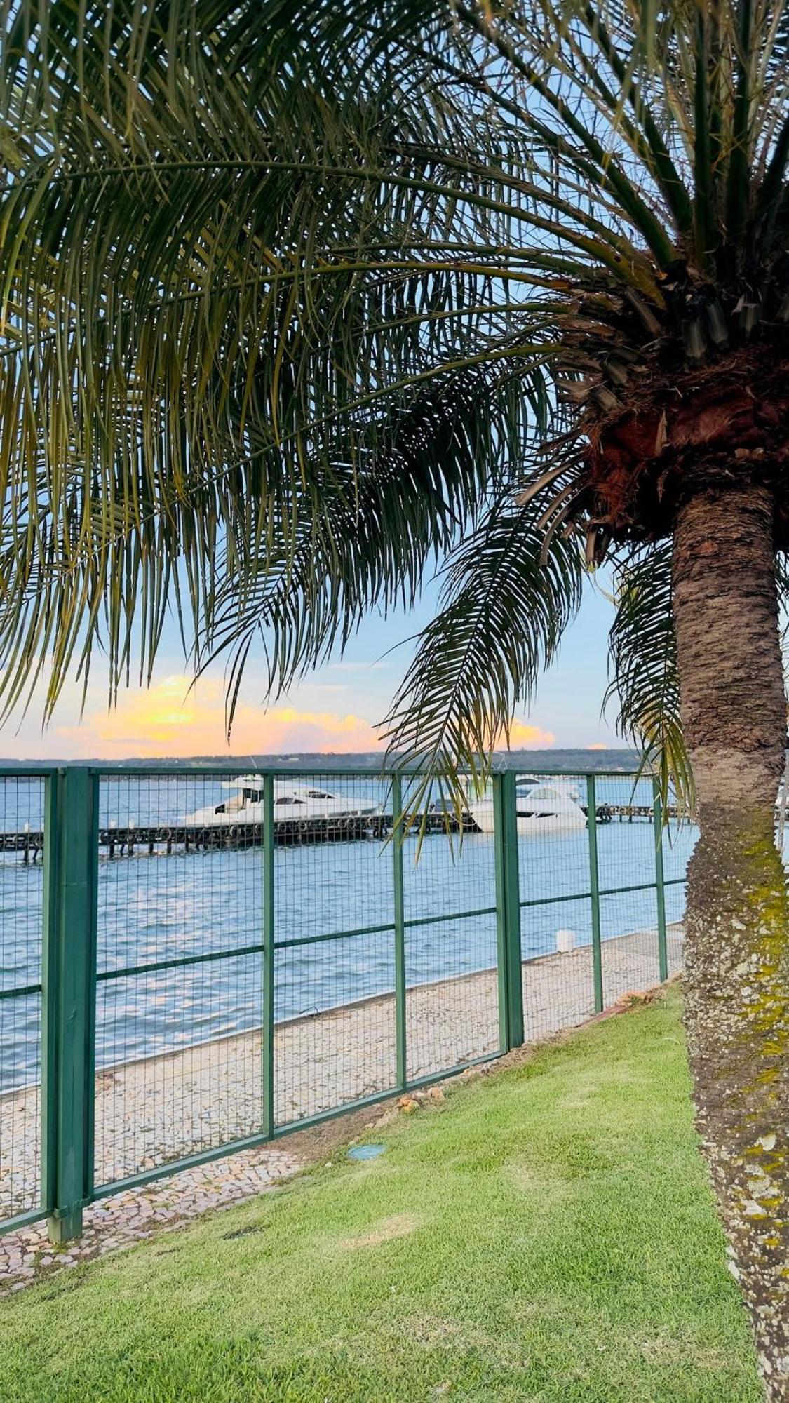 Apartamento Excelente Apto Na Beira Do *